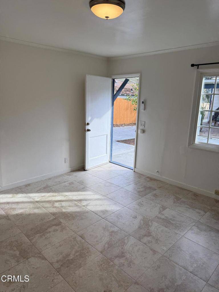 Pasadena, CA 91104,1445 E Woodbury RD #Rear