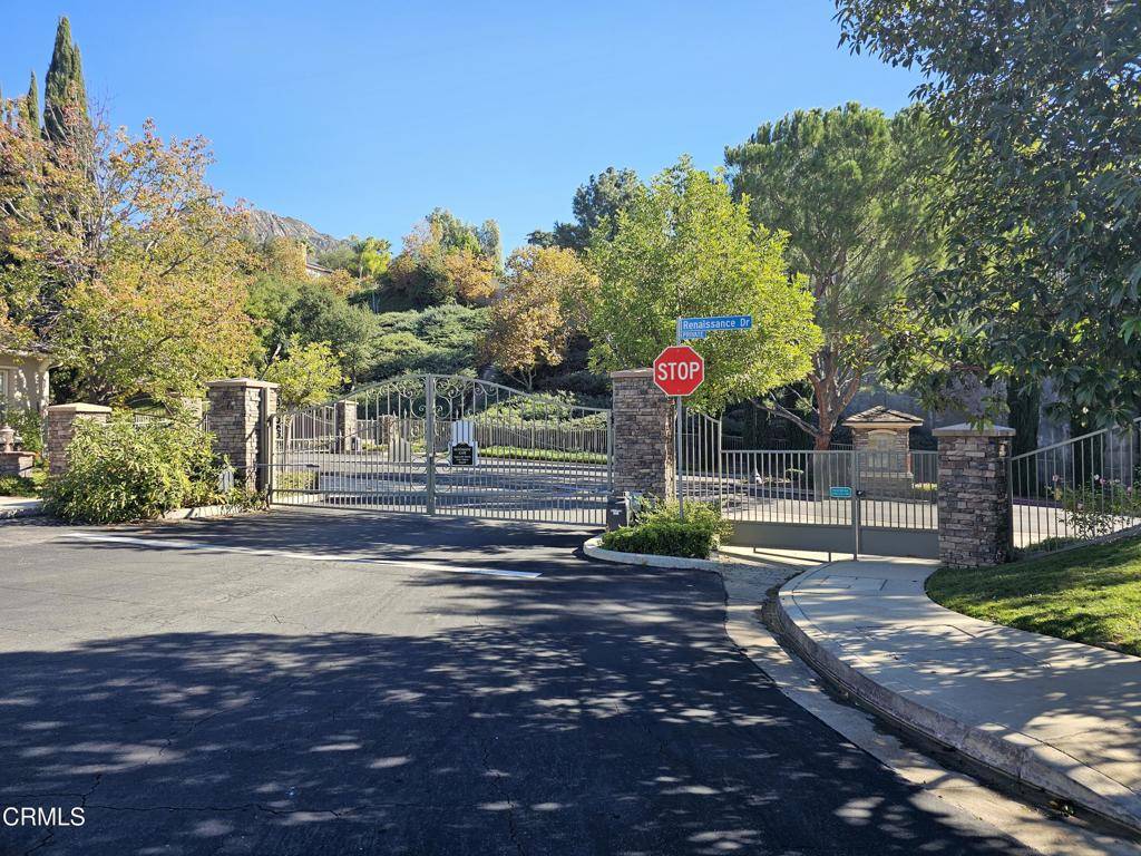 Los Angeles, CA 91042,7454 Chanteclair CT