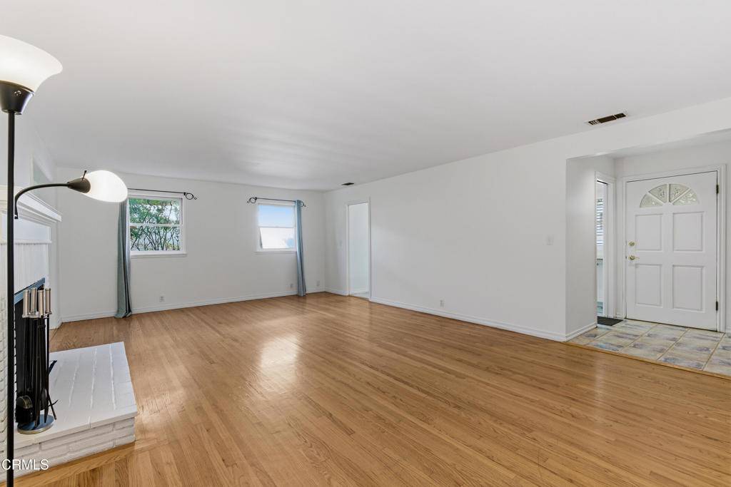 South Pasadena, CA 91030,1407 Meridian AVE