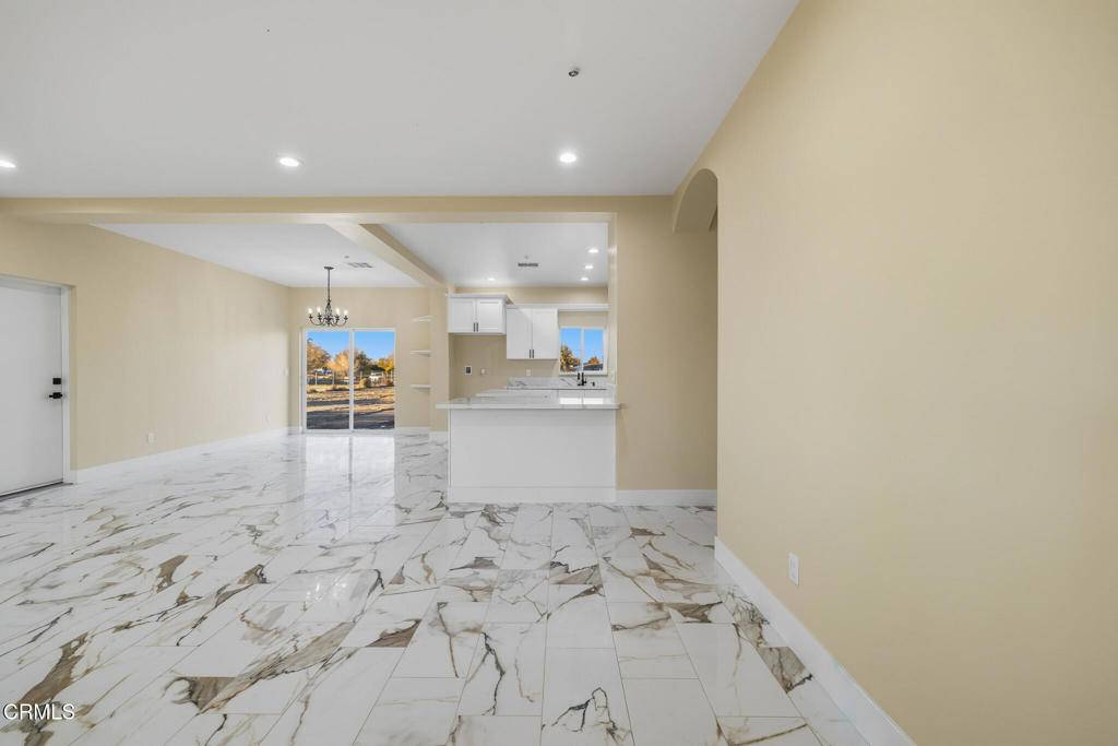 Littlerock, CA 93543,10347 E Avenue R-12