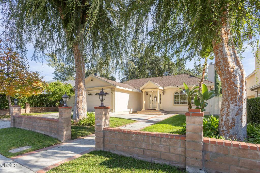 La Canada Flintridge, CA 91011,4926 Crown AVE