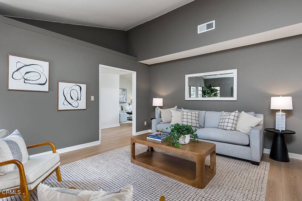 Granada Hills, CA 91344,13017 Barto DR