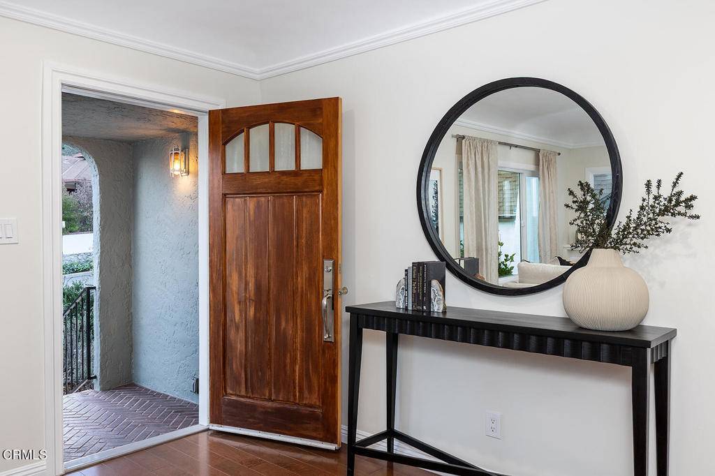 Los Angeles, CA 90065,3227 Terzilla PL