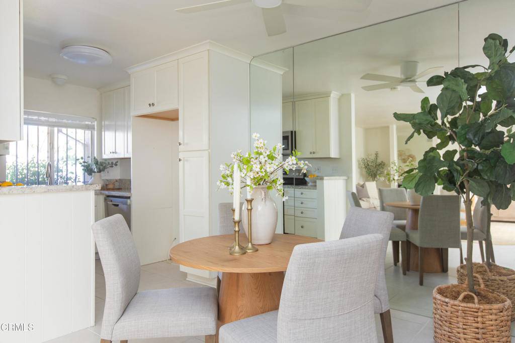 Tustin, CA 92780,17516 Via Calma #39