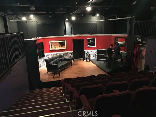Studio City, CA 91604,12417 Ventura CT