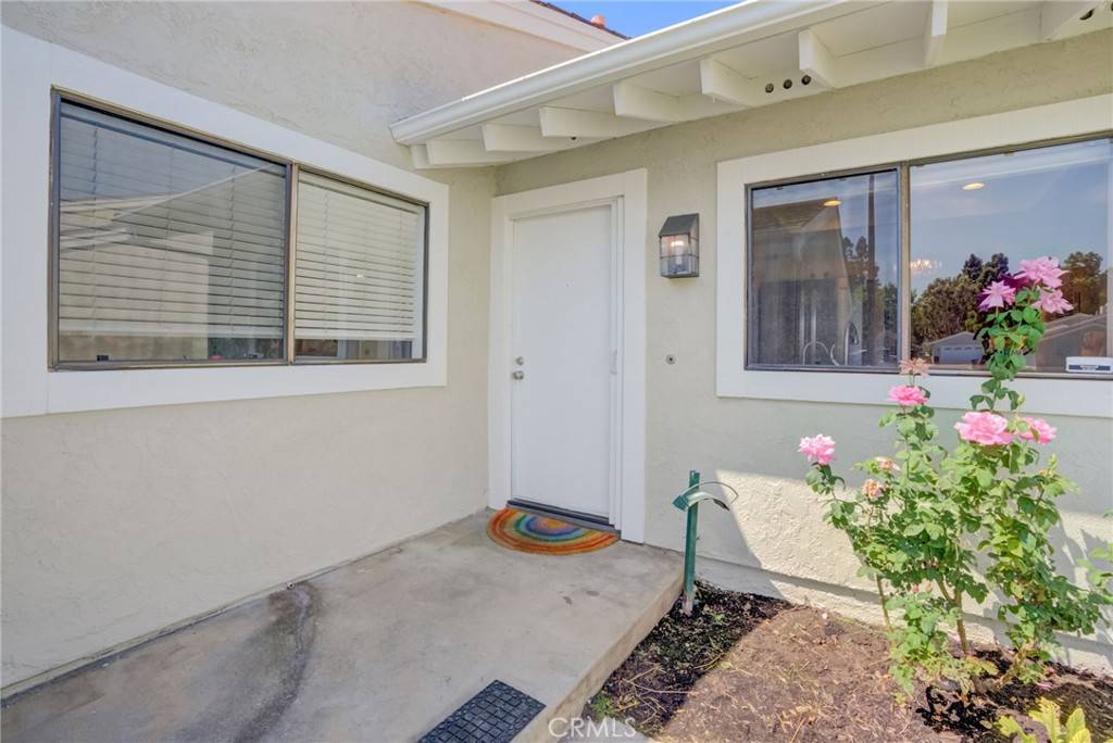 Irvine, CA 92604,14 Acorn #24