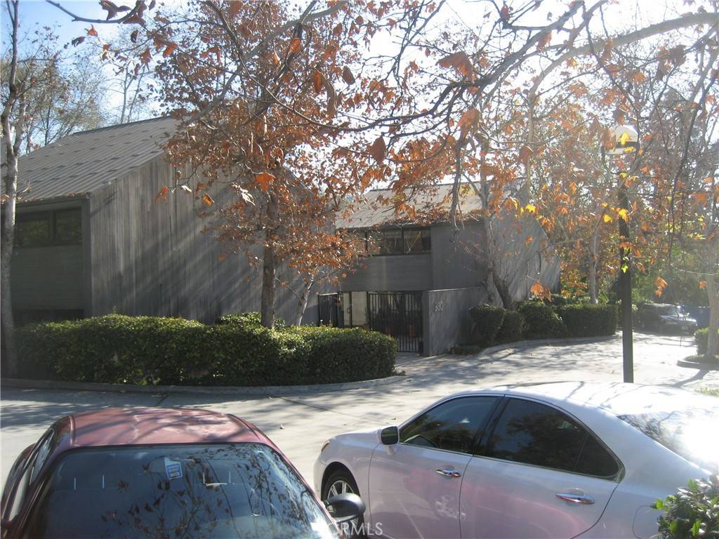 Los Angeles, CA 90041,930 Colorado BLVD #1