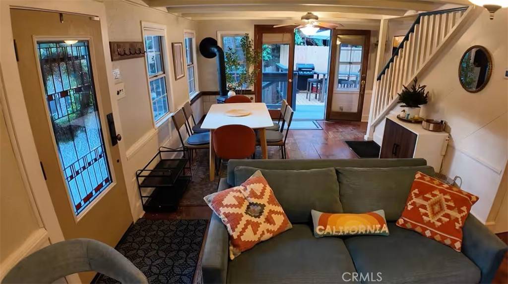 Lake Arrowhead, CA 92352,810 Lake DR