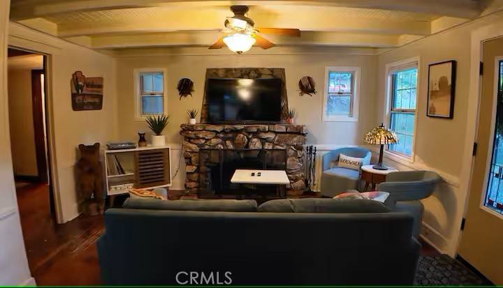 Lake Arrowhead, CA 92352,810 Lake DR