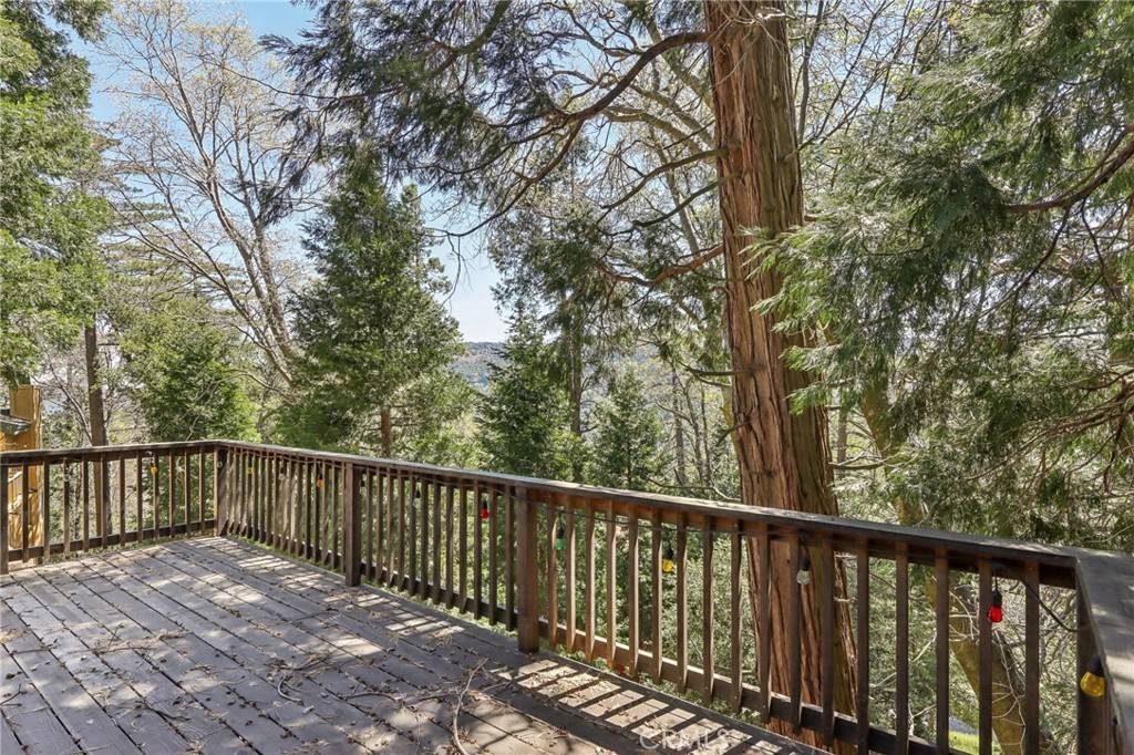 Crestline, CA 92325,24514 Albrun DR