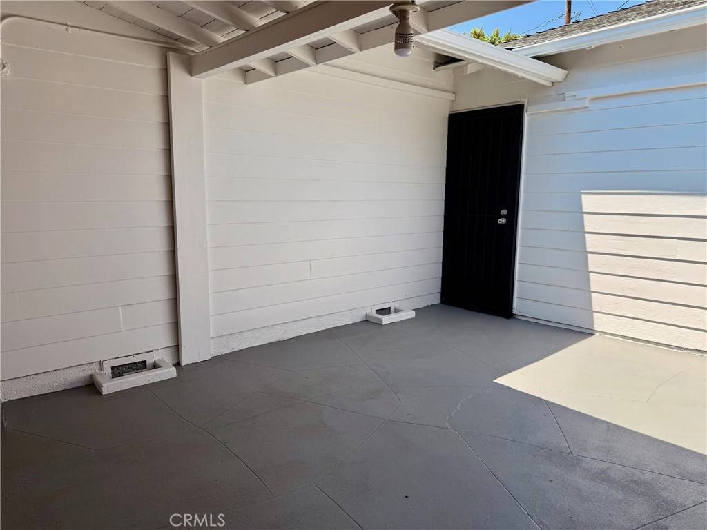 Inglewood, CA 90302,301 W Hillsdale ST