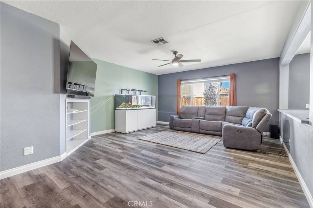 San Jacinto, CA 92582,557 Peregrine LN
