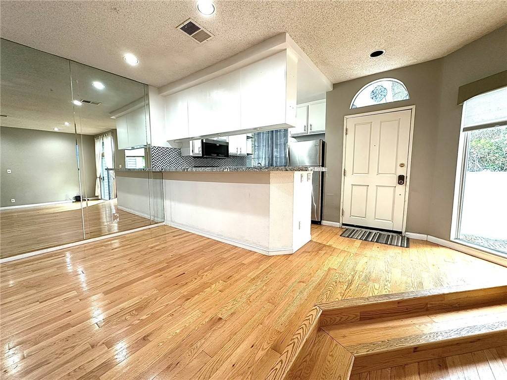 Pasadena, CA 91106,1097 Blanche ST #109