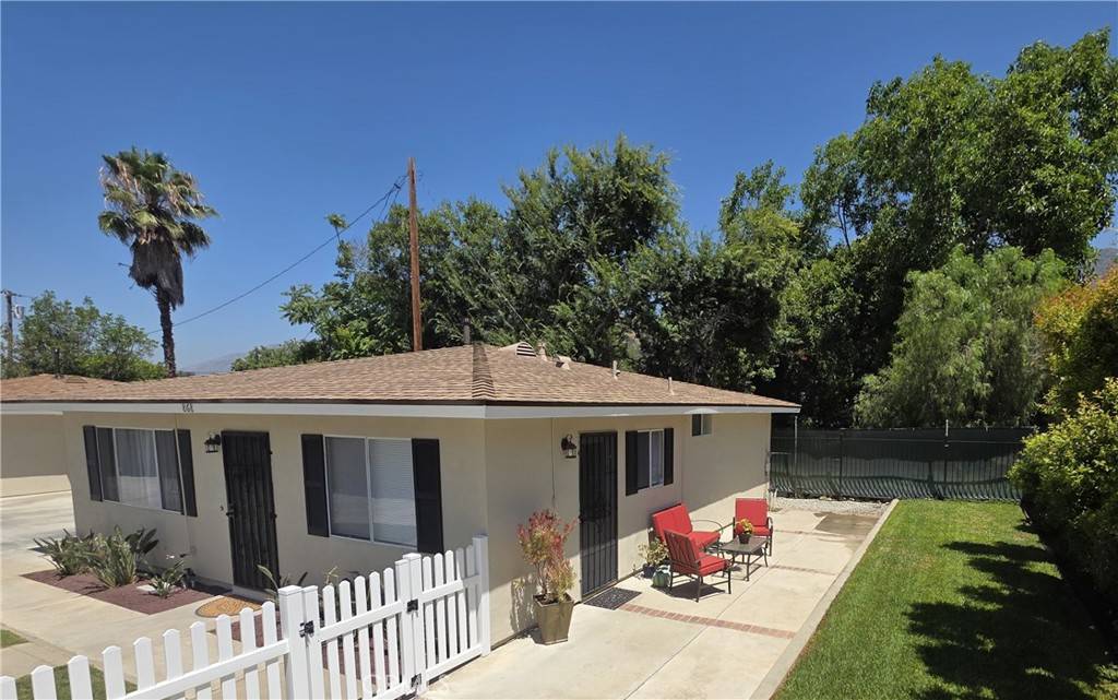 Duarte, CA 91010,868 Random LN