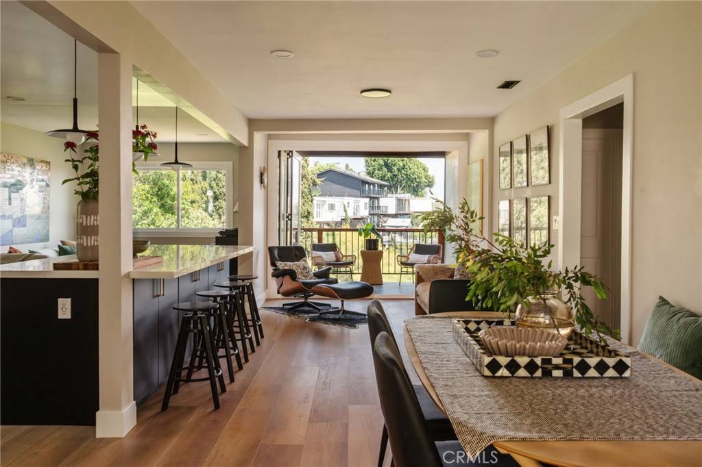 Los Angeles, CA 90031,1124 Montecito DR