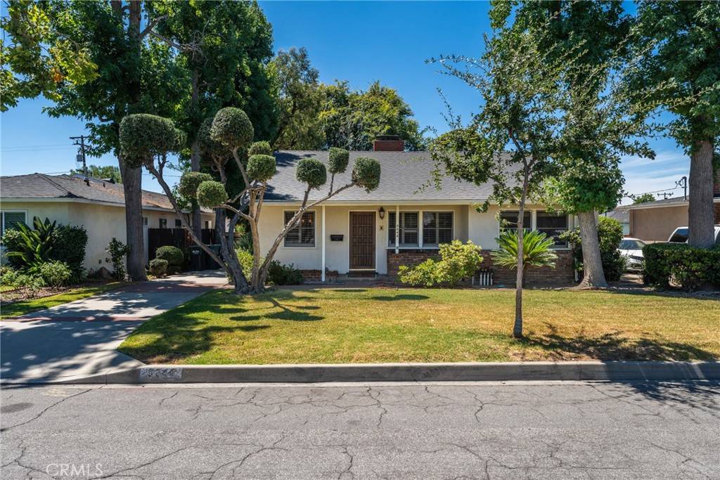 Temple City, CA 91780,9844 Estrella AVE