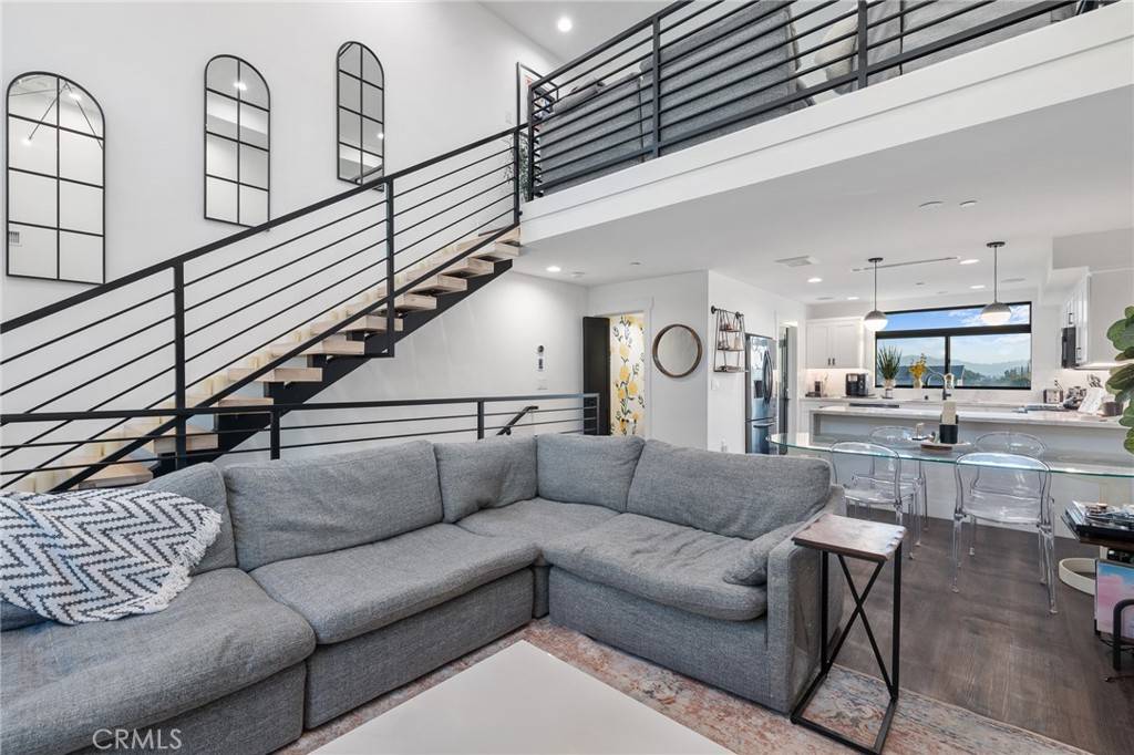 North Hollywood, CA 91606,11324 W Raitt LN