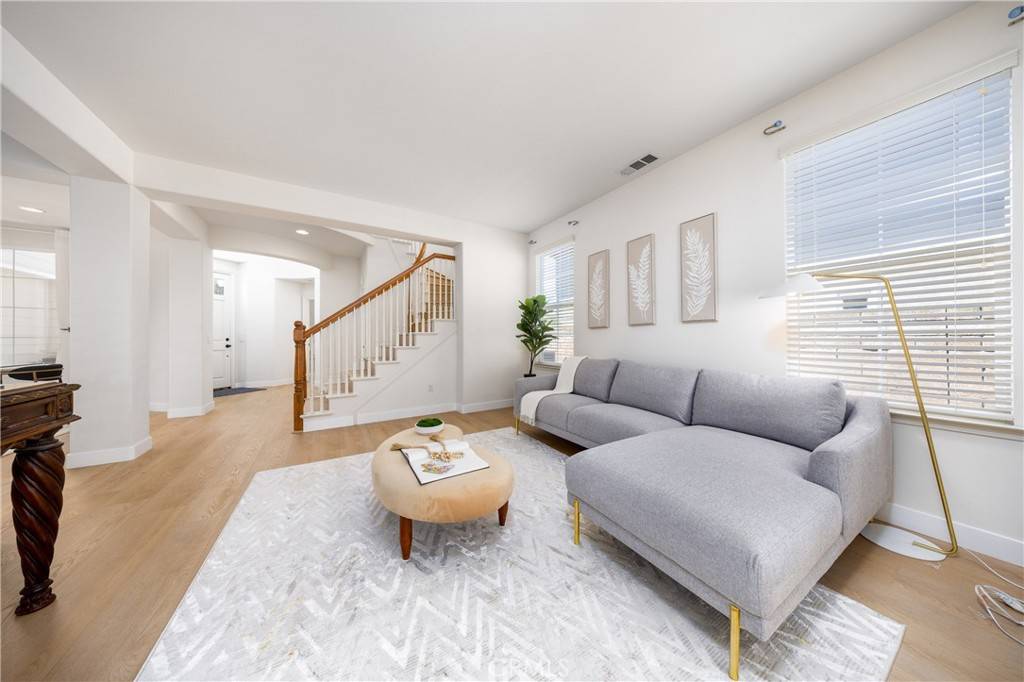 Glendora, CA 91741,2225 Saratoga LN