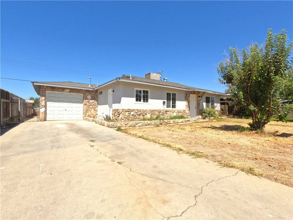 Bakersfield, CA 93305,2604 Mirador DR