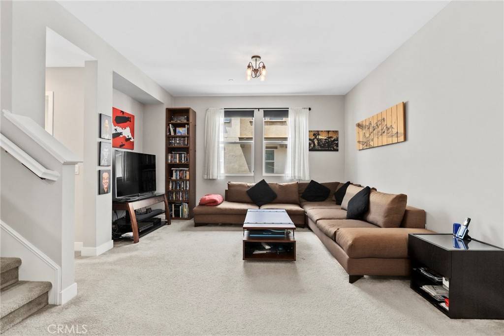 Glendora, CA 91741,645 W Foothill BLVD #10