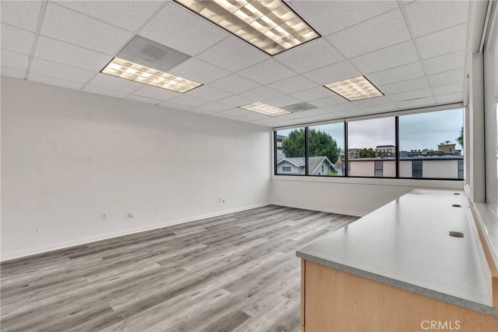 Pasadena, CA 91101,739 E Walnut ST #200