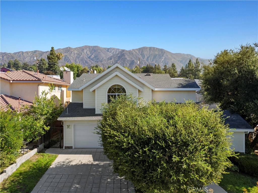 La Crescenta, CA 91214,3541 Mary Ann ST