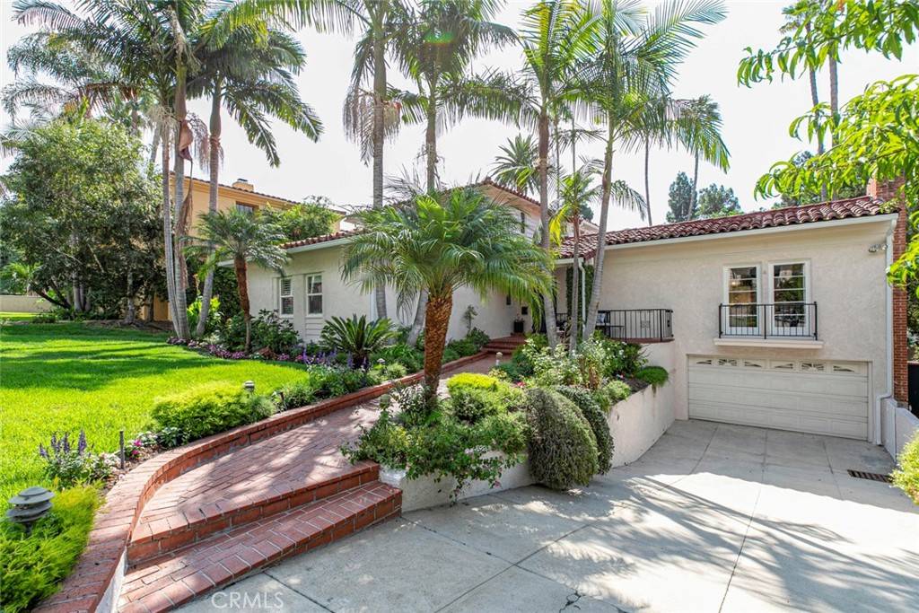 Glendale, CA 91202,332 Cumberland RD