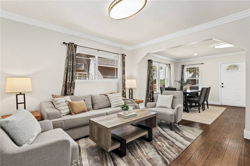 Monrovia, CA 91016,134 E Cypress