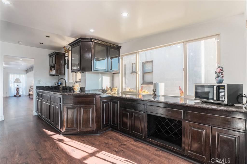 Highland Park, CA 90042,523 Oleander