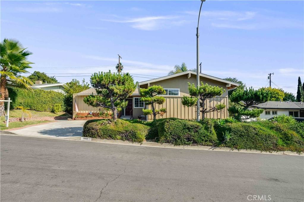 Los Angeles, CA 90042,940 Adelante AVE