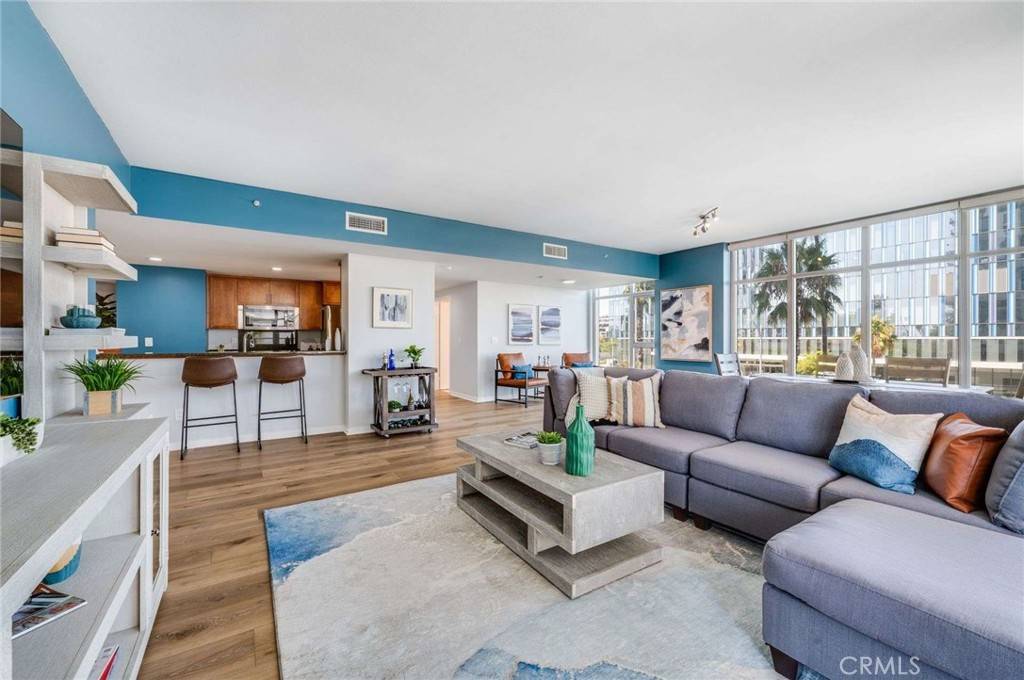 Long Beach, CA 90802,400 W Ocean BLVD #206