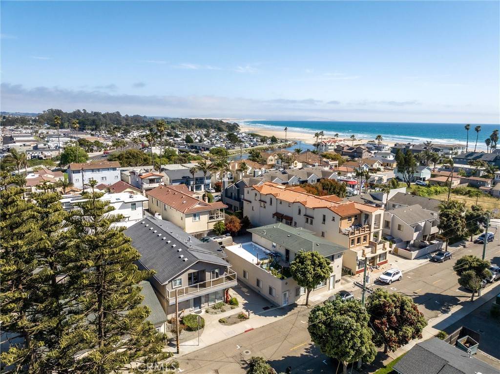 Pismo Beach, CA 93449,260 Ocean View AVE #1