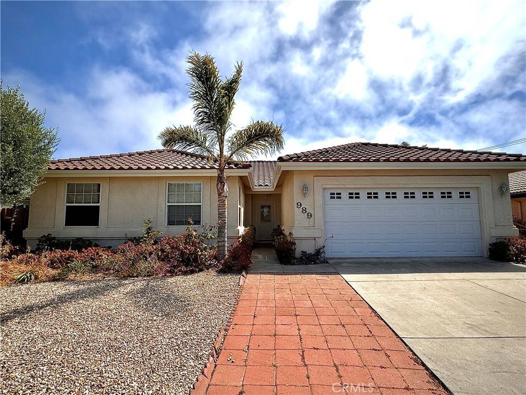 Grover Beach, CA 93433,989 Savannah DR