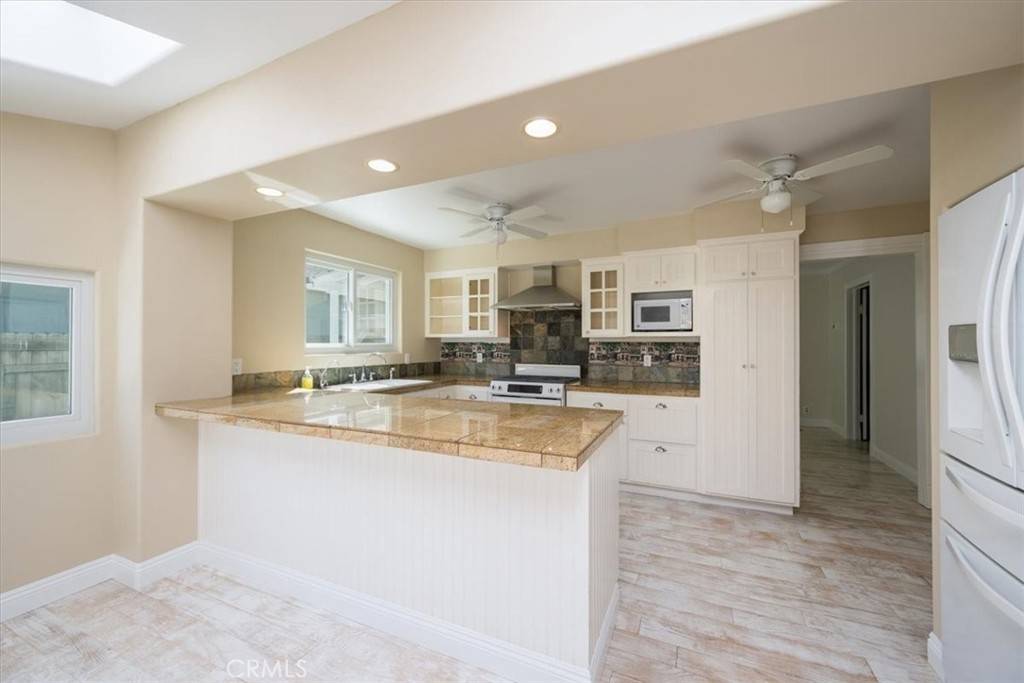 Arroyo Grande, CA 93420,555 Le Point ST