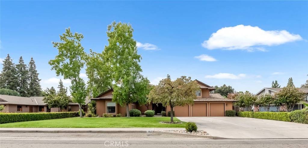 Visalia, CA 93277,1827 S Teddy ST