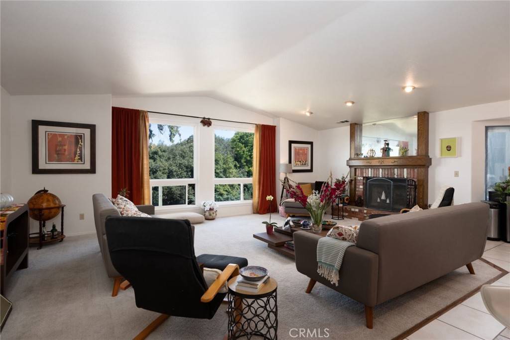 Lompoc, CA 93436,34 Cambridge DR
