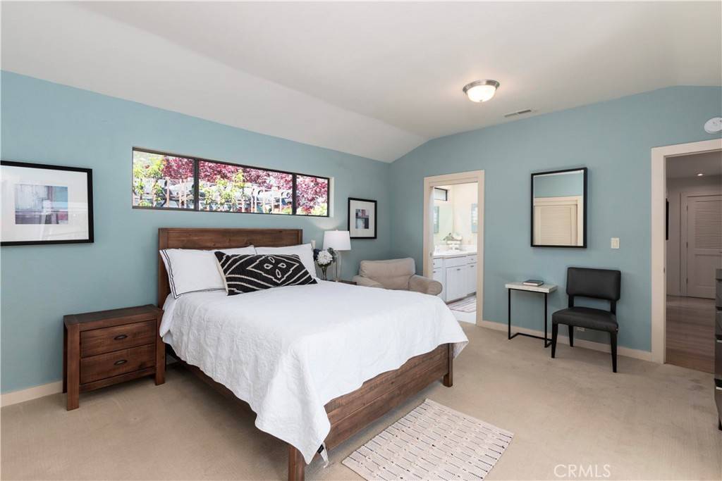 Pismo Beach, CA 93449,125 Park PL