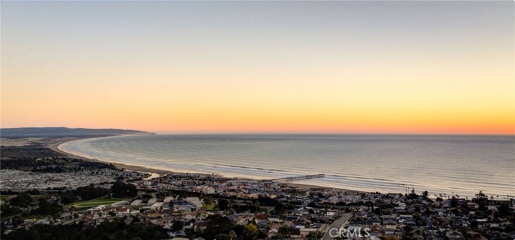 Pismo Beach, CA 93449,861 Merced ST