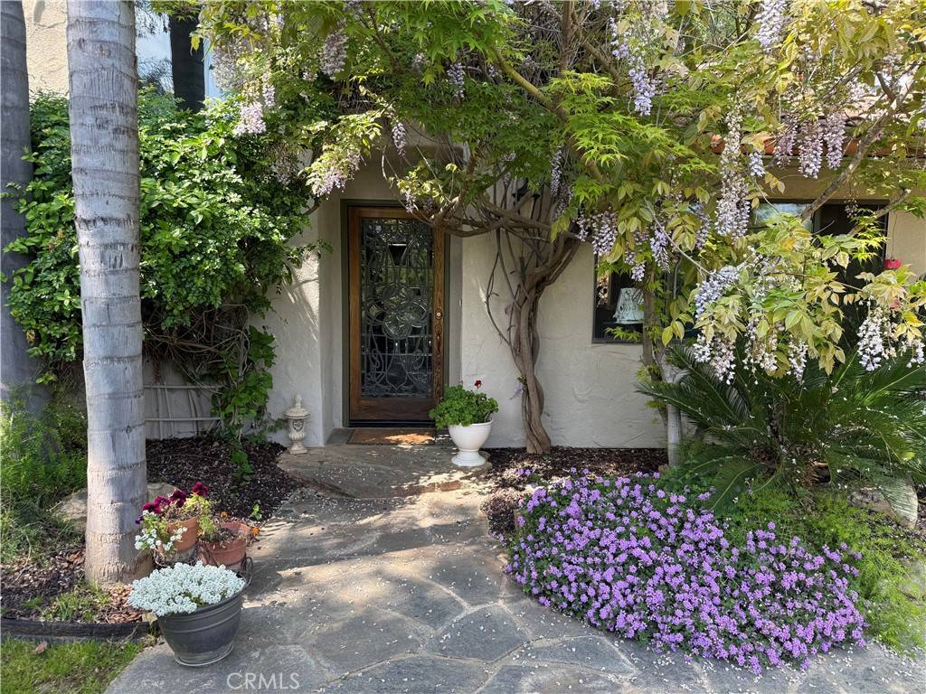 Three Rivers, CA 93271,40820 Oak Ridge DR