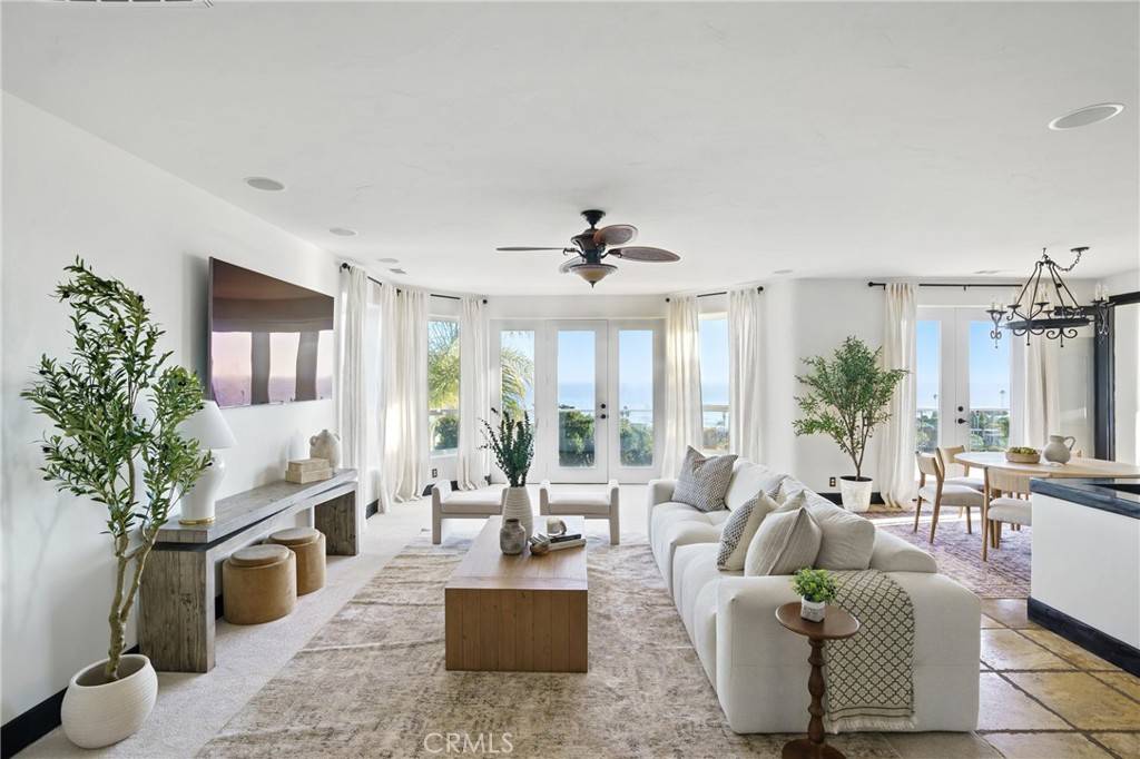Pismo Beach, CA 93449,2585 Barcelona
