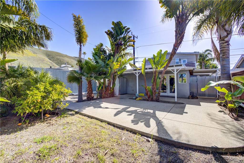 Pismo Beach, CA 93449,221 Esparto AVE