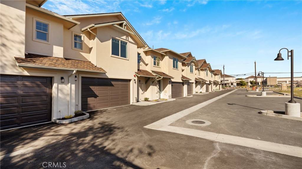 Arroyo Grande, CA 93420,366 S Halcyon RD