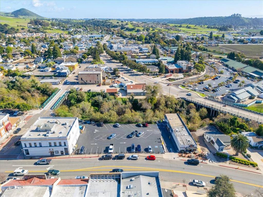 Arroyo Grande, CA 93420,101 W Branch