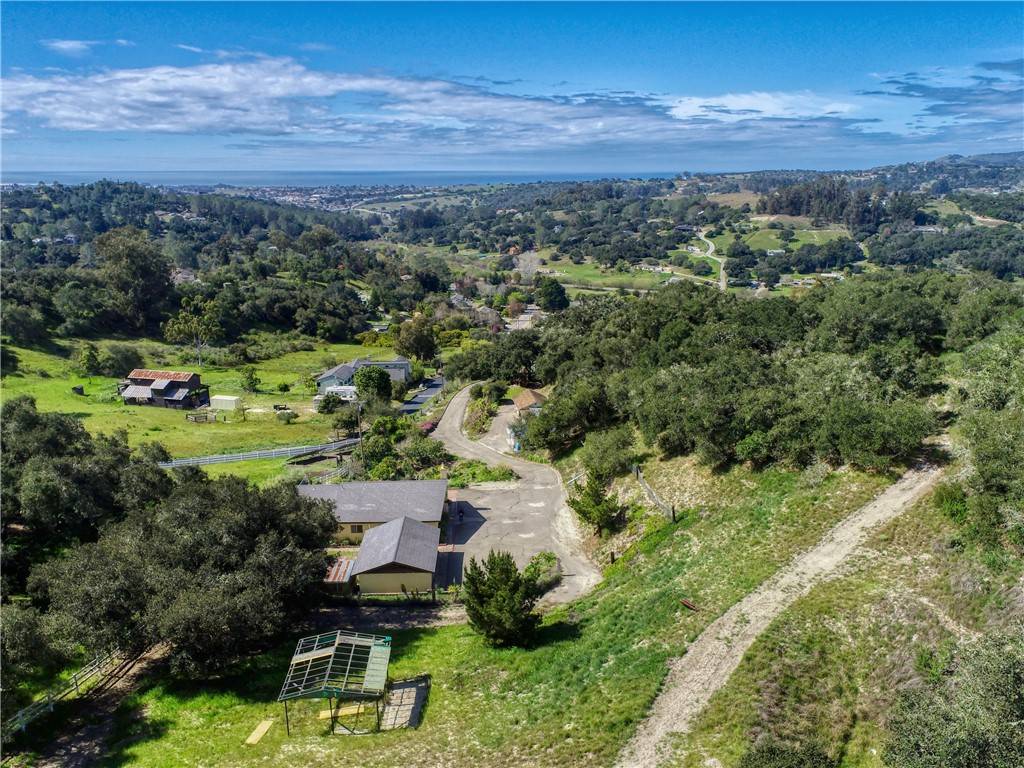 Arroyo Grande, CA 93420,665 Heritage LN