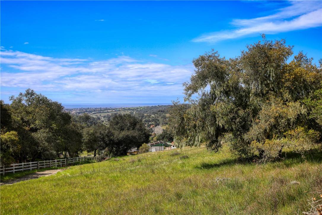 Arroyo Grande, CA 93420,665 Heritage LN