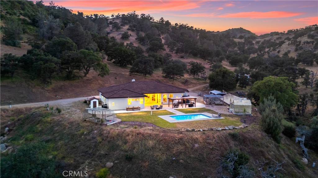 Tehachapi, CA 93561,20991 Old Town RD