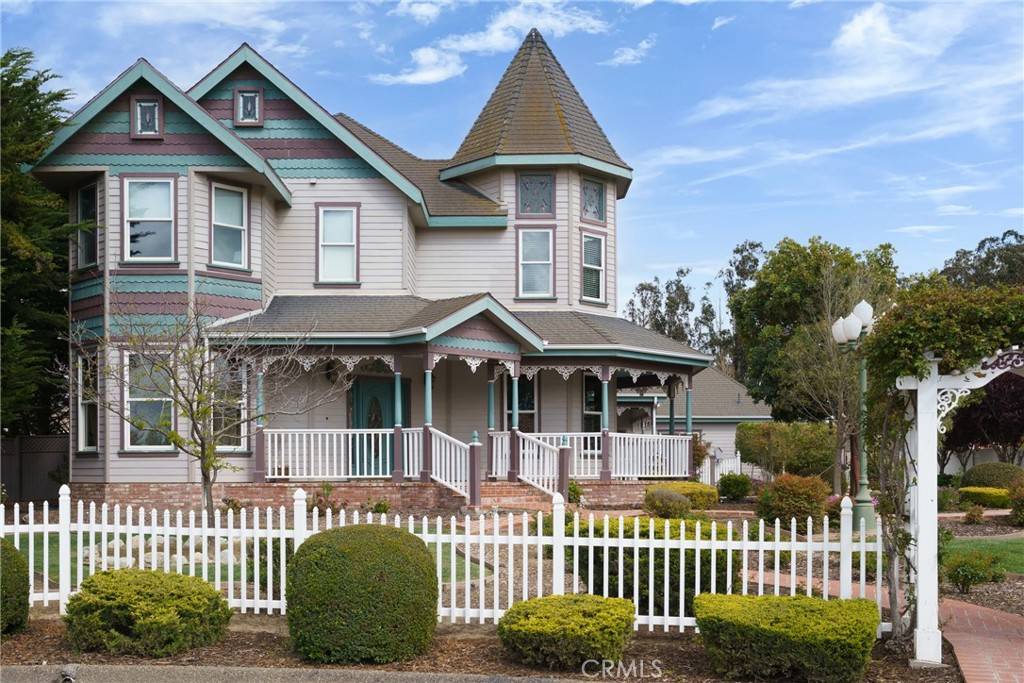 Santa Maria, CA 93455,4527 Kapalua DR