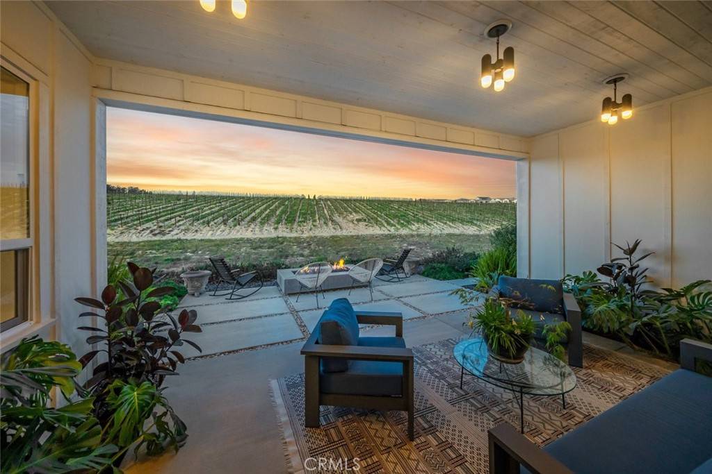 Nipomo, CA 93444,1335 Riley LN