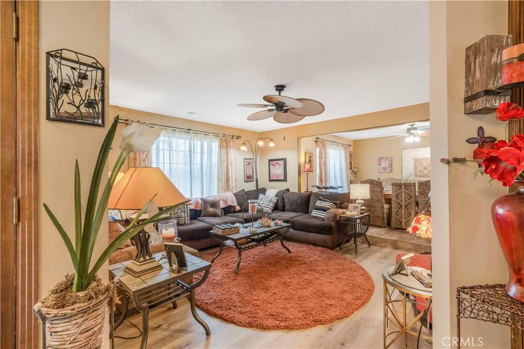 Santa Maria, CA 93454,734 Pioneer DR