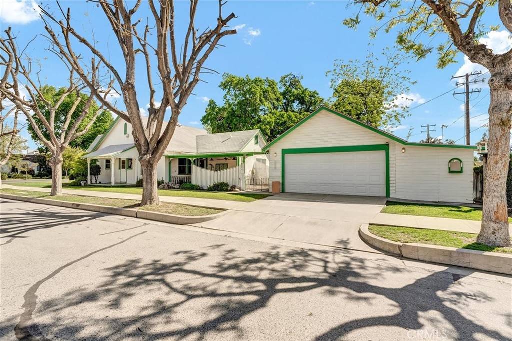 Visalia, CA 93277,615 W Myrtle AVE